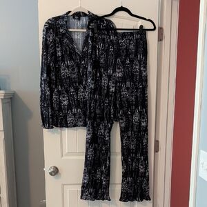 Dressed in LALA Black & White Astronaut Graphic Wide-Leg Lounge Pants Set